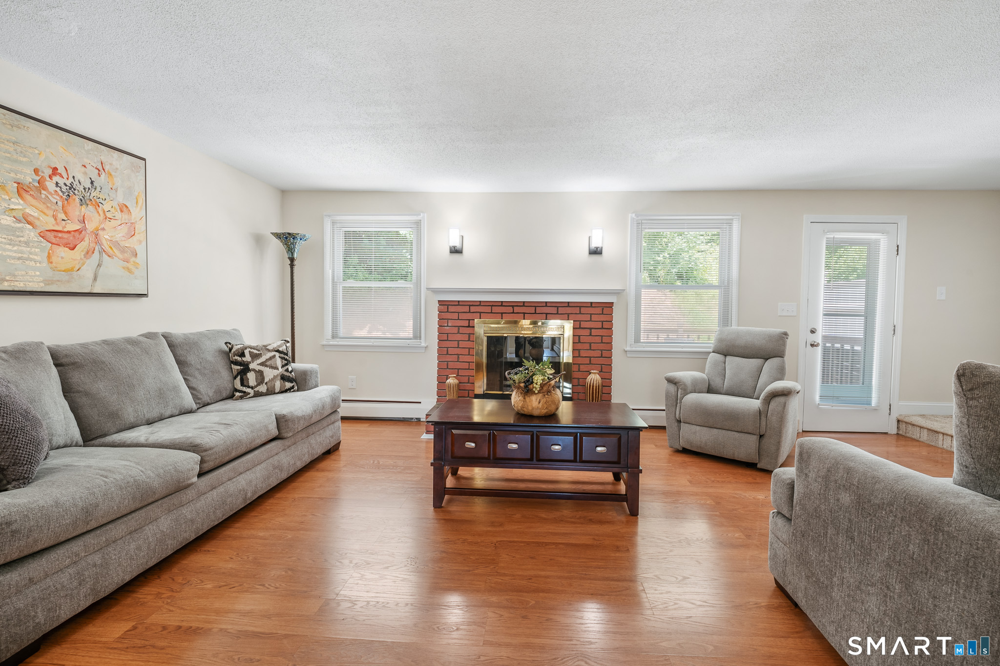 22 Pebble Court Newington CT 06111