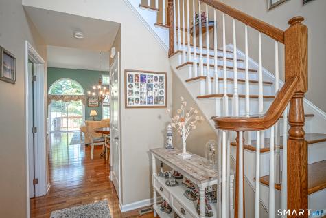 6 Lilac Lane Prospect CT 06712