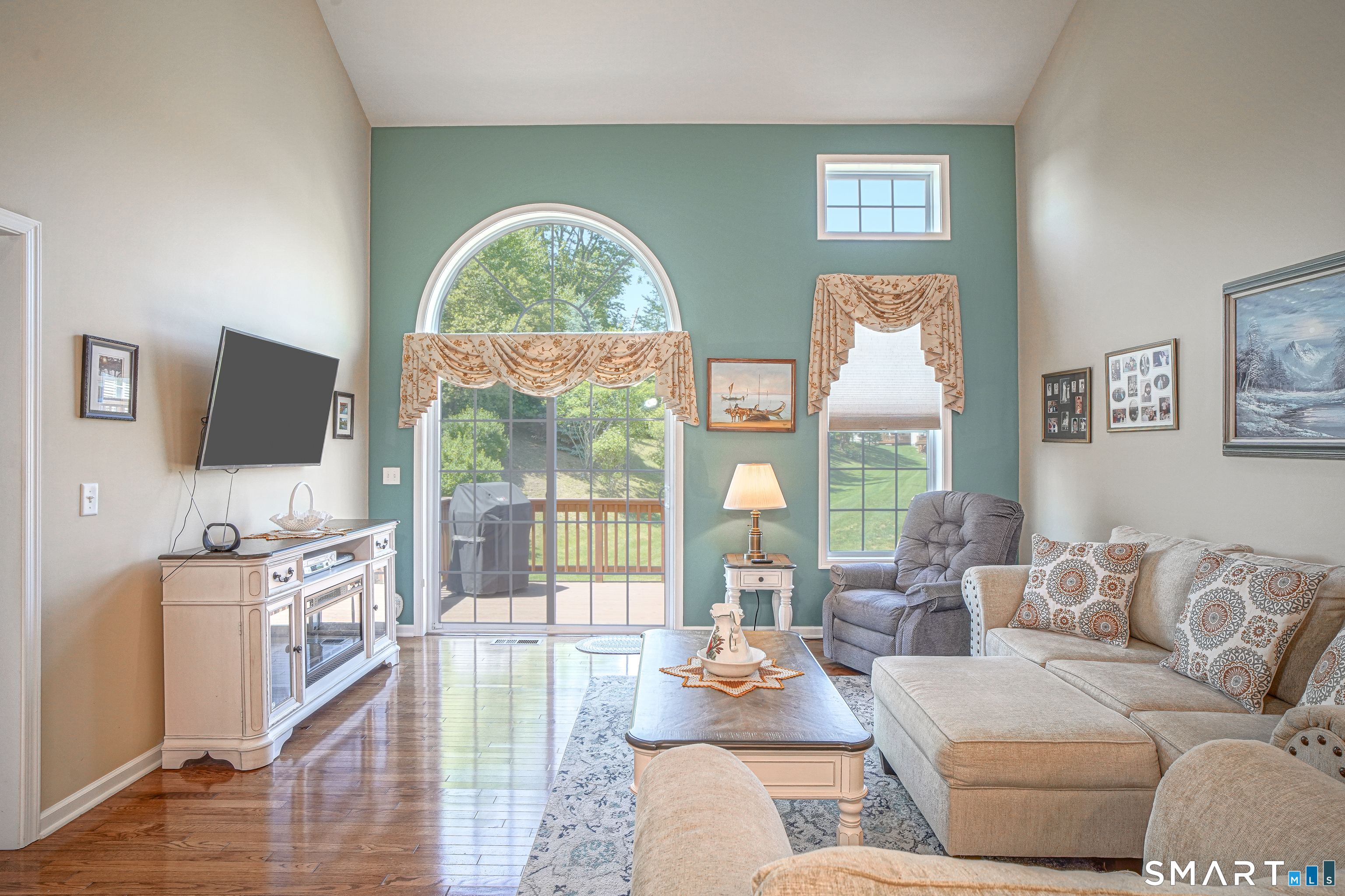 6 Lilac Lane Prospect CT 06712