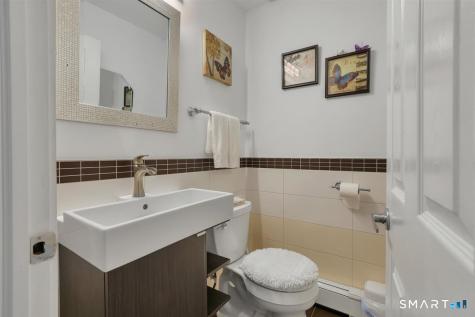 6 Mckenna Drive Middletown CT 06457