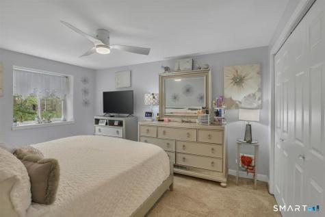 6 Mckenna Drive Middletown CT 06457