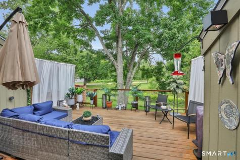 6 Mckenna Drive Middletown CT 06457