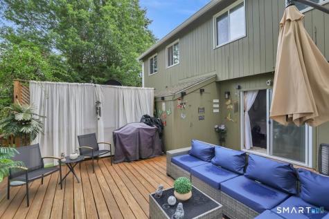 6 Mckenna Drive Middletown CT 06457