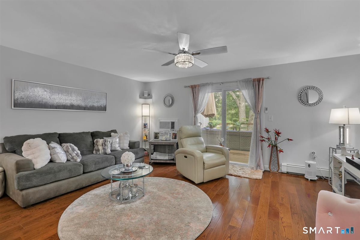 6 Mckenna Drive Middletown CT 06457