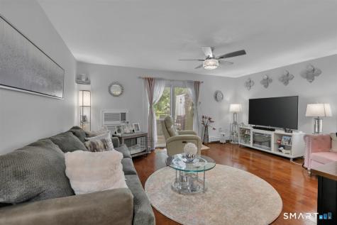 6 Mckenna Drive Middletown CT 06457