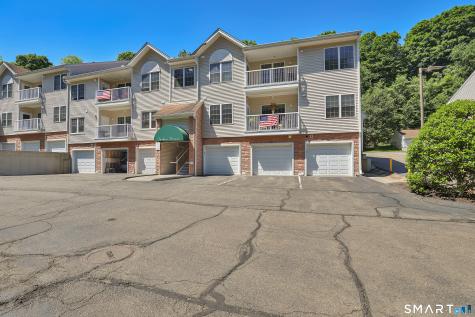 12215 Arganese Place Trumbull CT 06611
