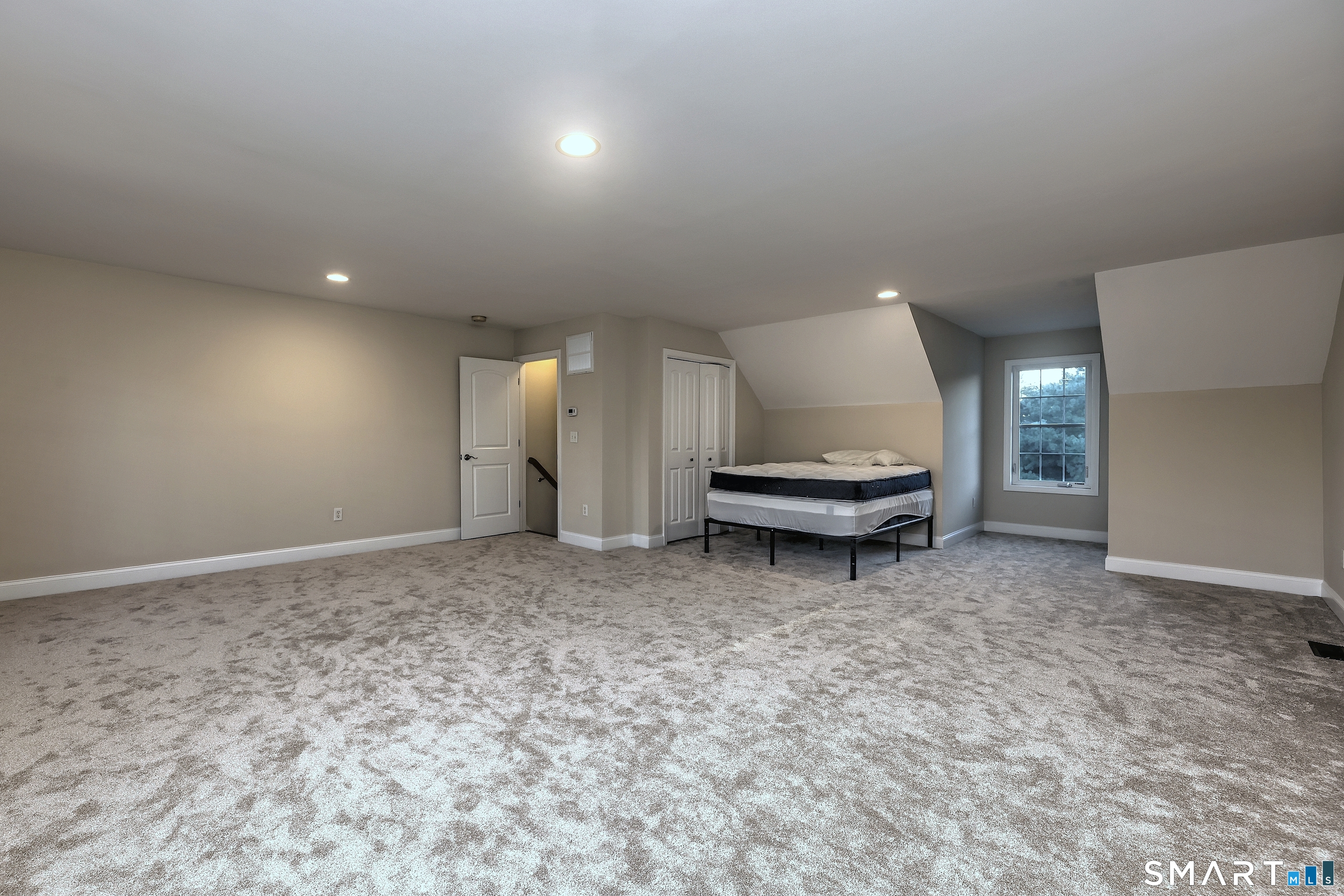 15 Freedom Way East Lyme CT 06357
