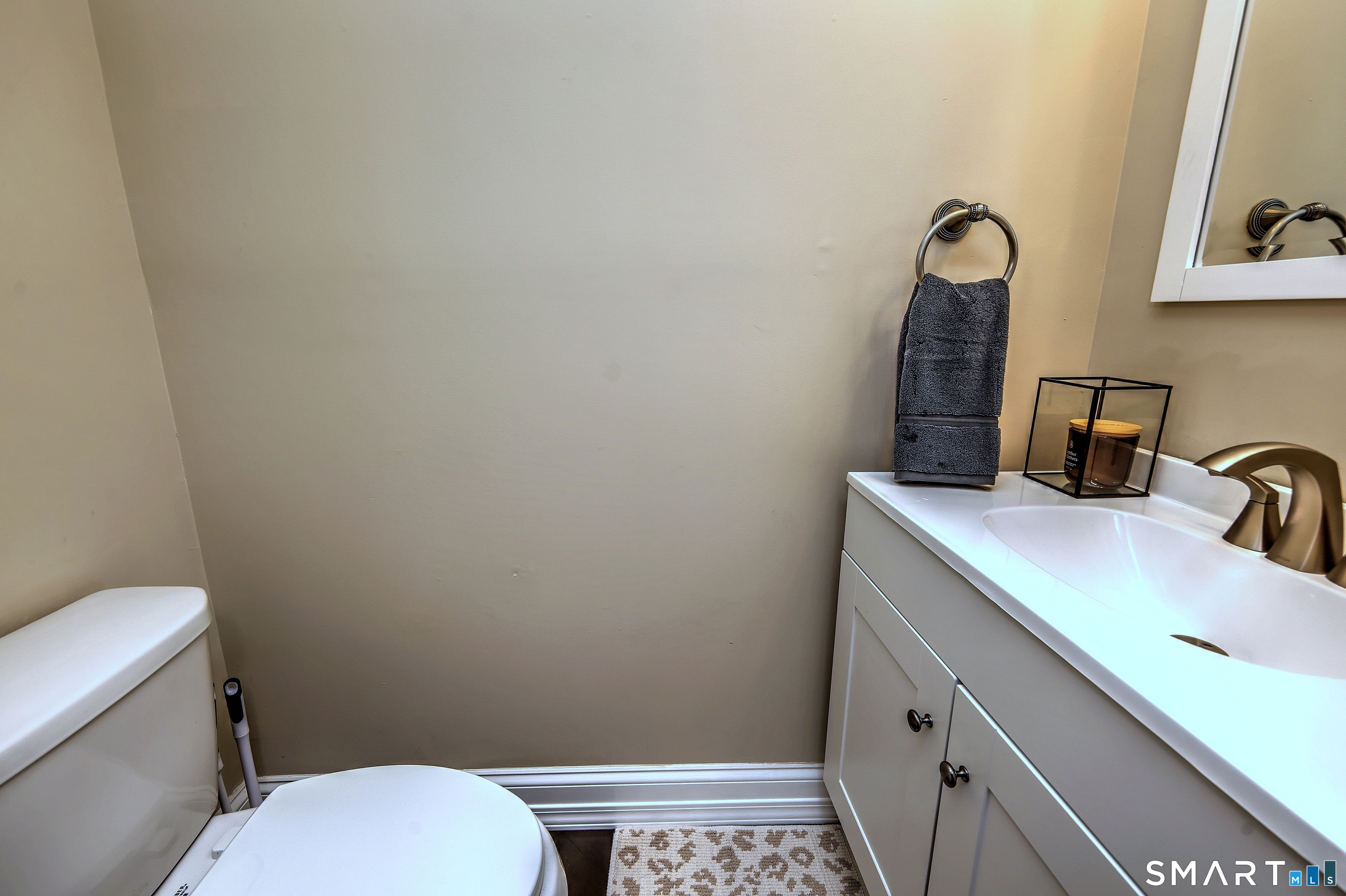 15 Freedom Way East Lyme CT 06357