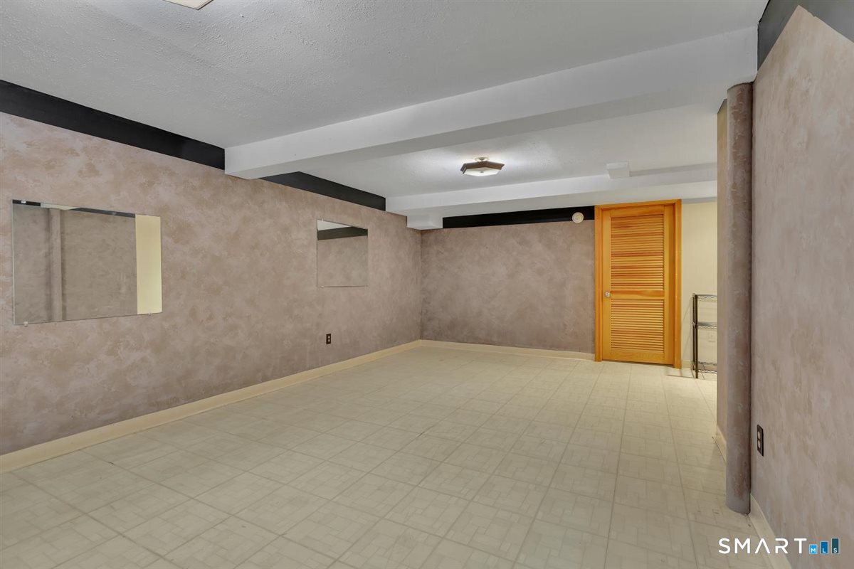3 Saint Marc Circle South Windsor CT 06074