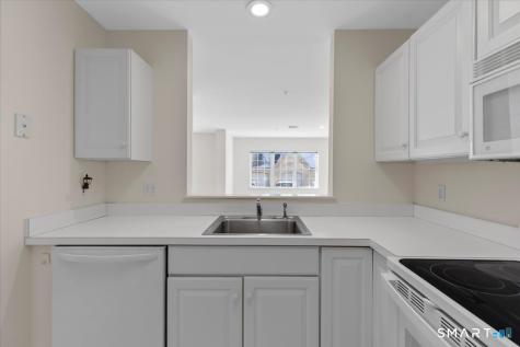 75 Washington Avenue Hamden CT 06518