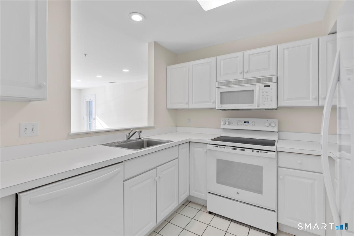 75 Washington Avenue Hamden CT 06518