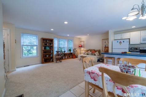 5 Parkwoods Drive Norwich CT 06360