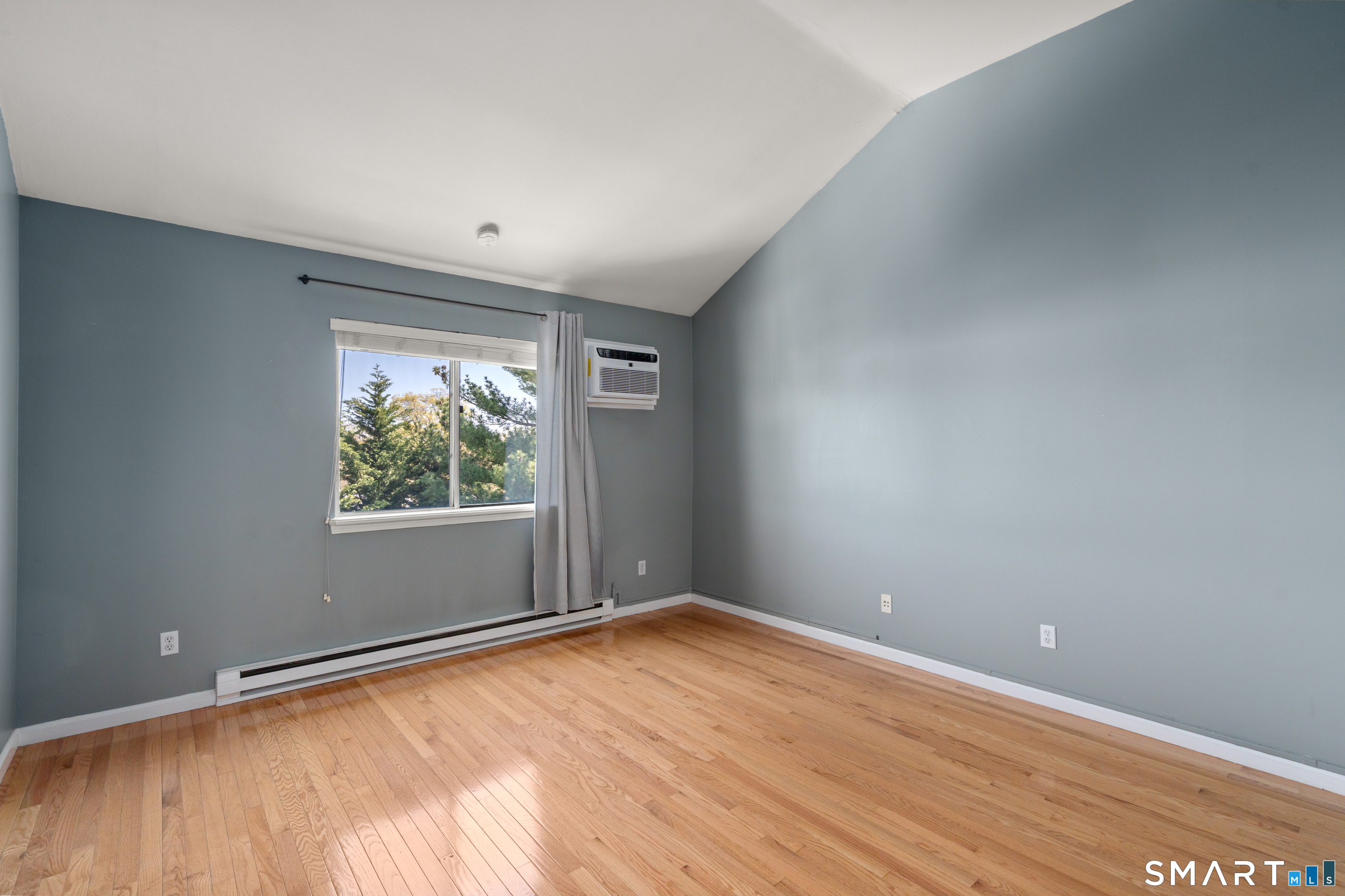 48 Dean Street Stamford CT 06902