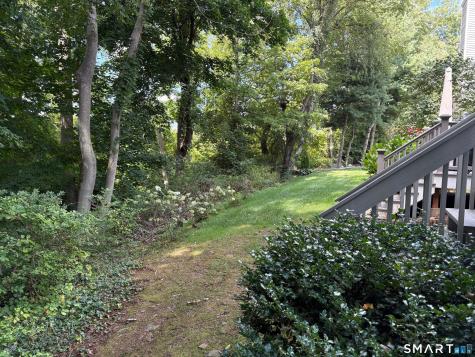 90 Manorwood Drive Branford CT 06405