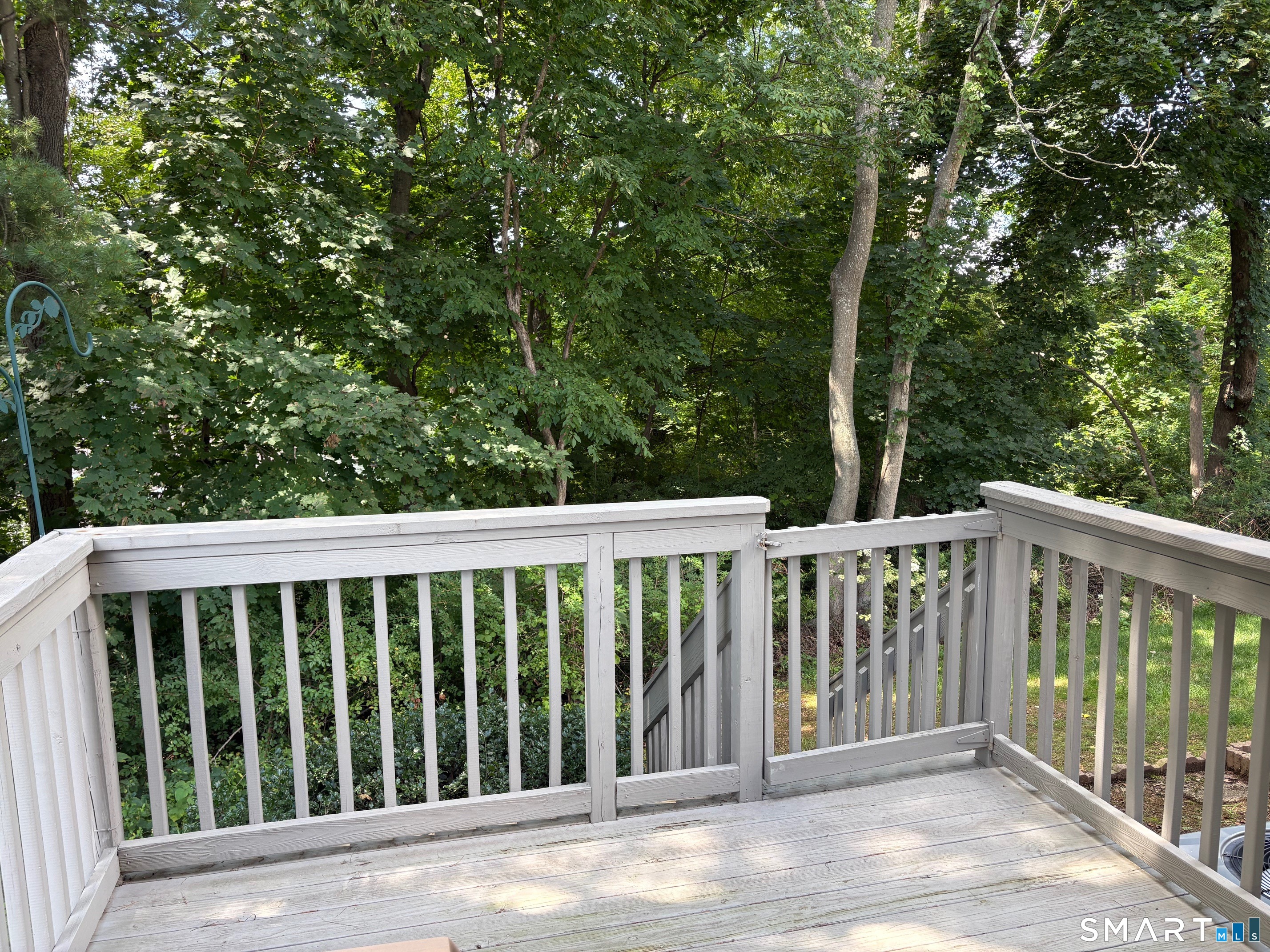 90 Manorwood Drive Branford CT 06405