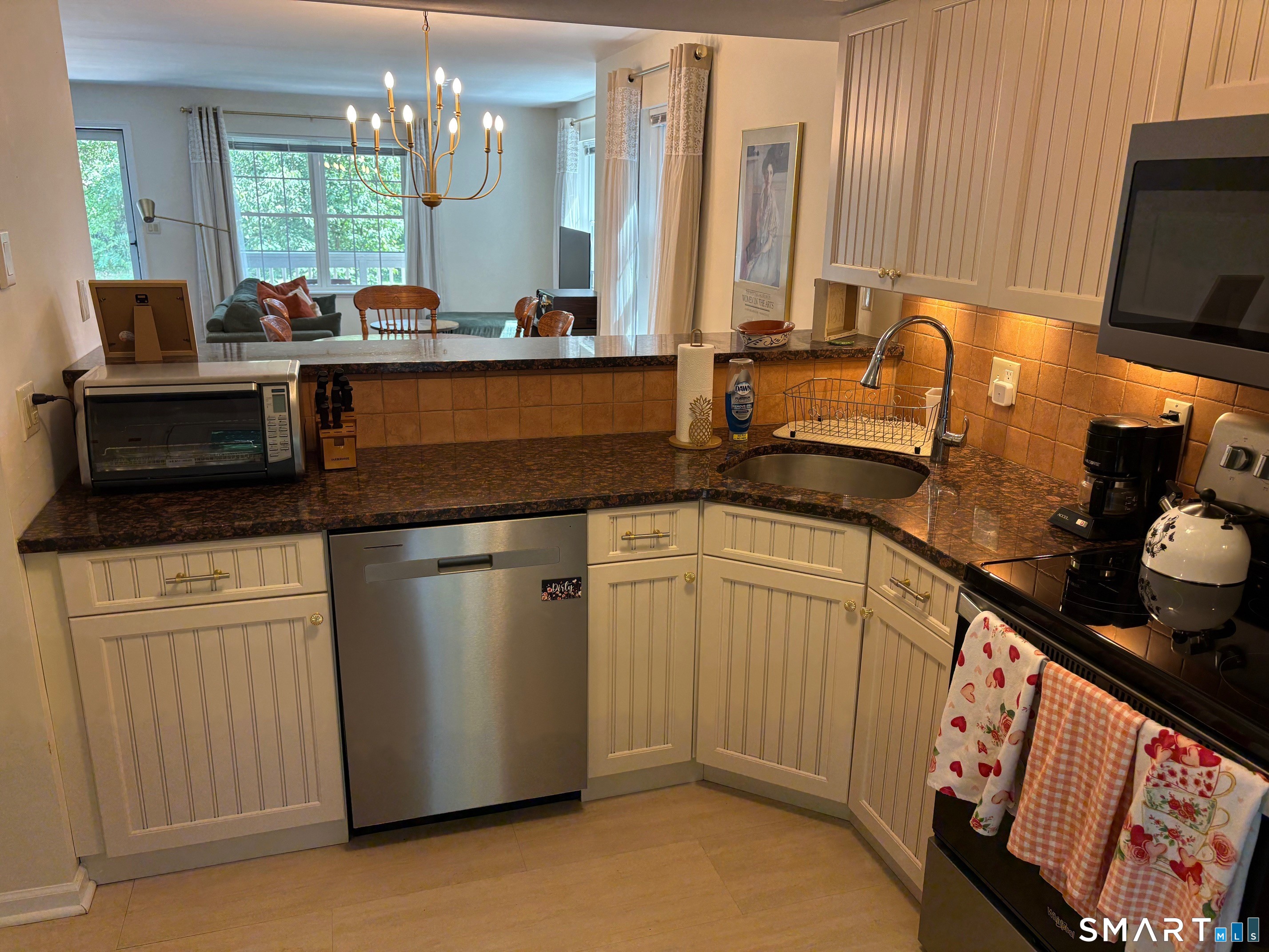 90 Manorwood Drive Branford CT 06405