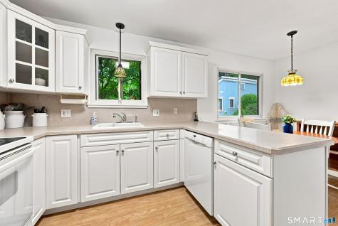 970 Heritage Village Southbury CT 06488