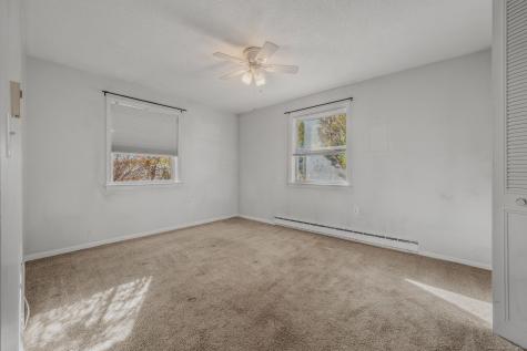 111 Niles Hill Road New London CT 06320