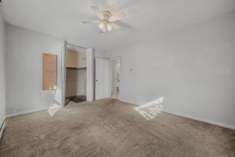 111 Niles Hill Road New London CT 06320