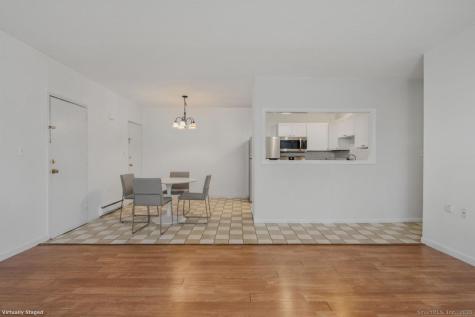 111 Niles Hill Road New London CT 06320