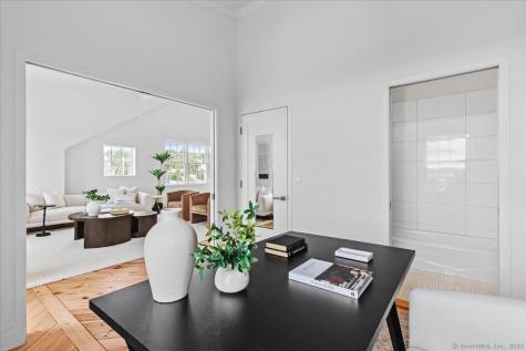 60 Willow Street Stonington CT 06355