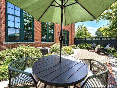 1 Indian Neck Avenue Branford CT 06405