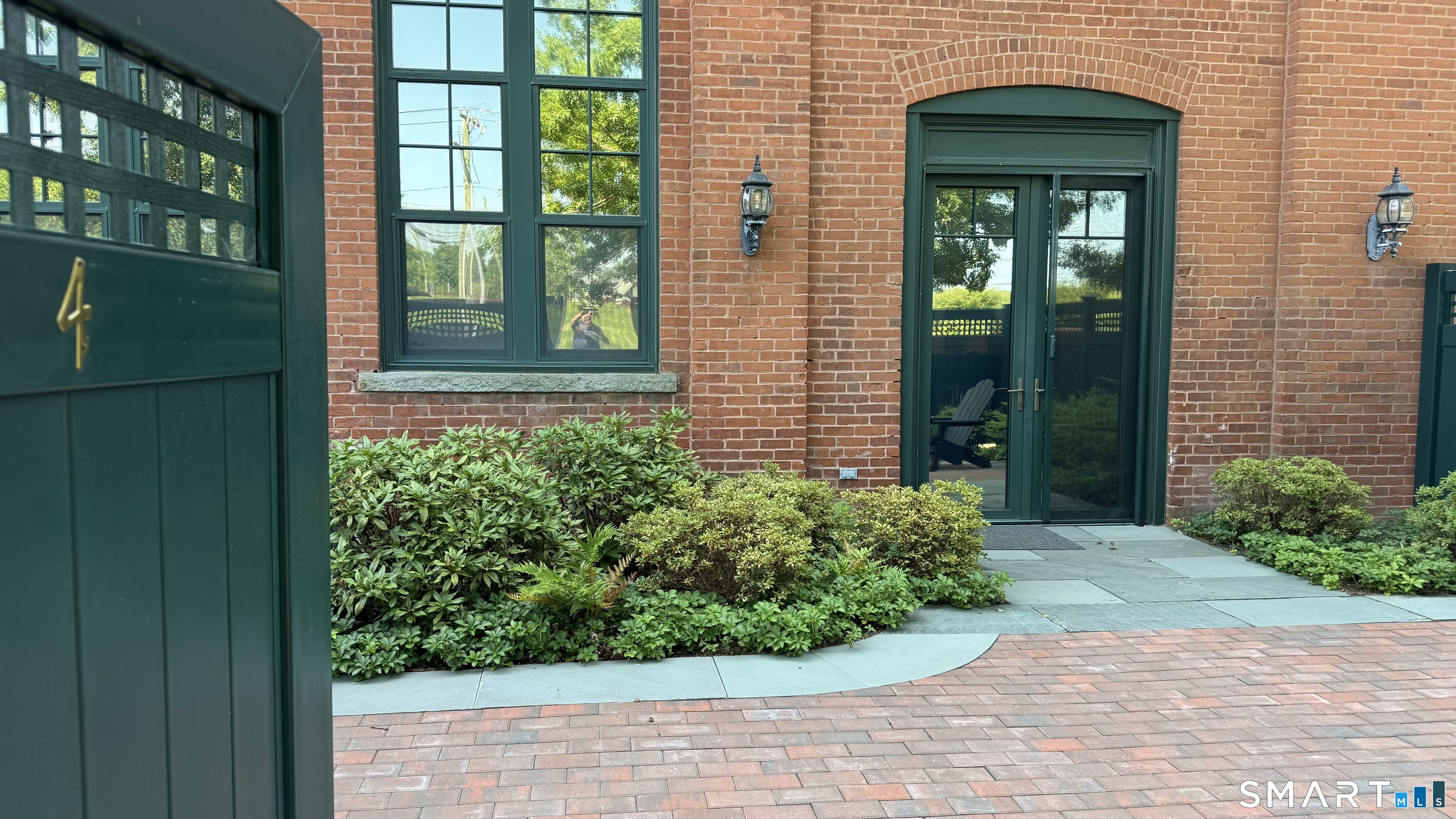 1 Indian Neck Avenue Branford CT 06405