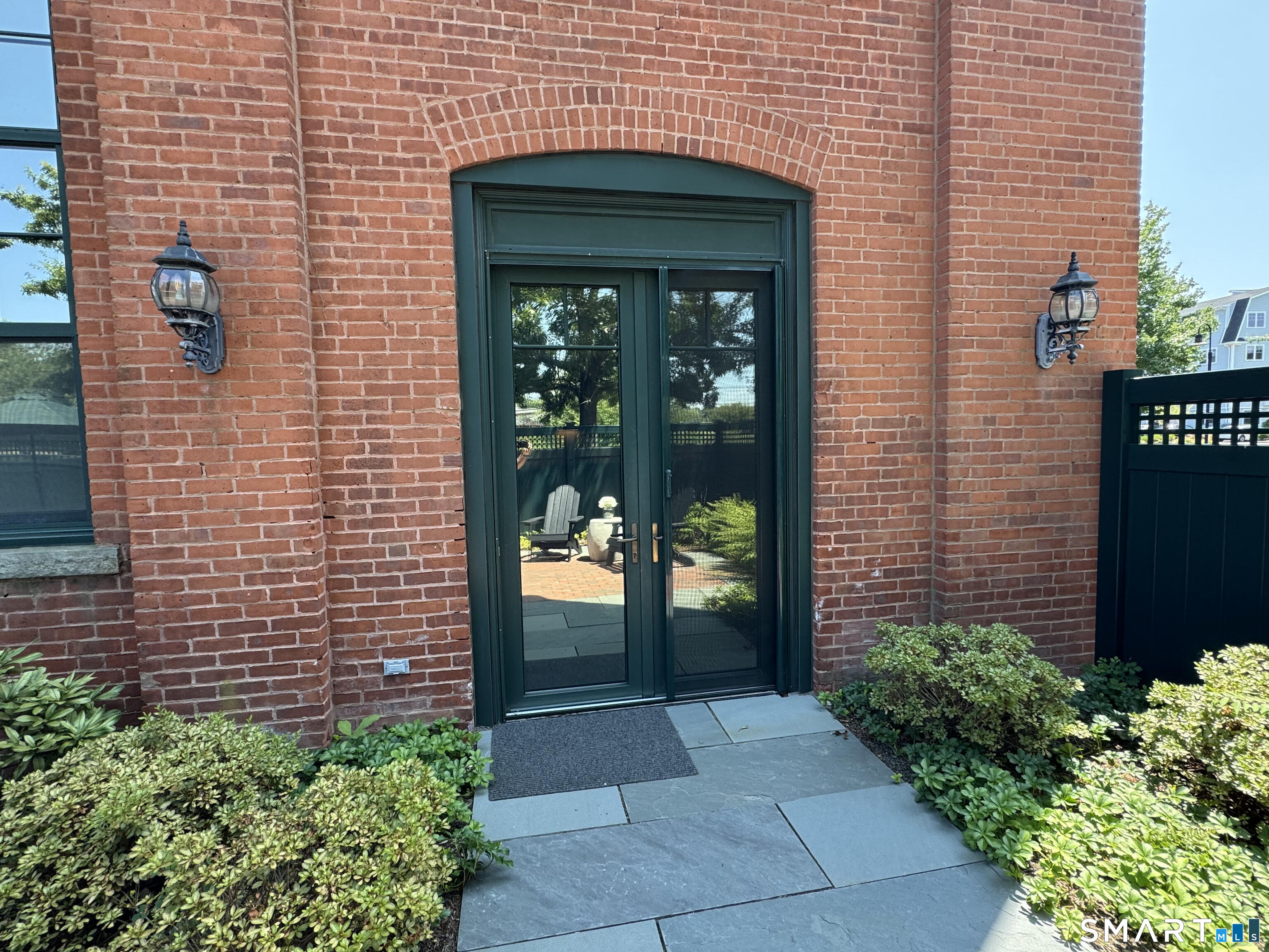1 Indian Neck Avenue Branford CT 06405