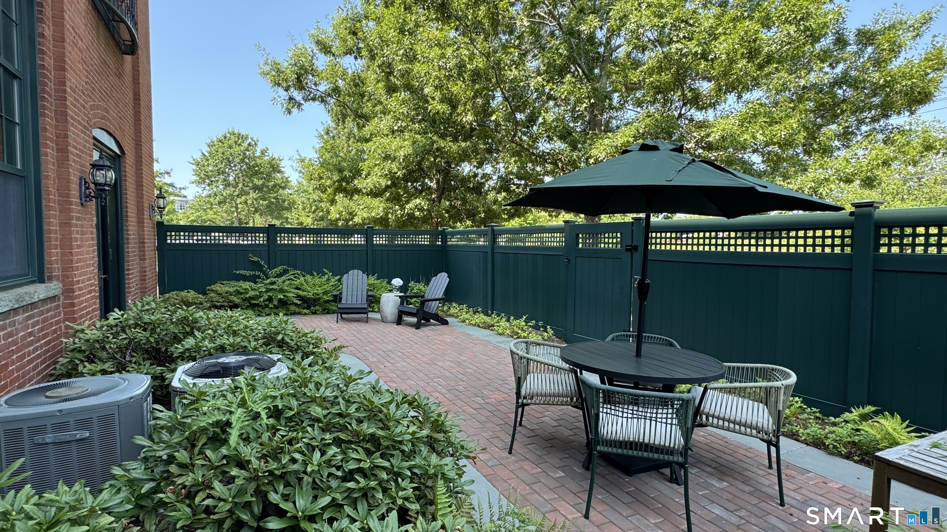 1 Indian Neck Avenue Branford CT 06405