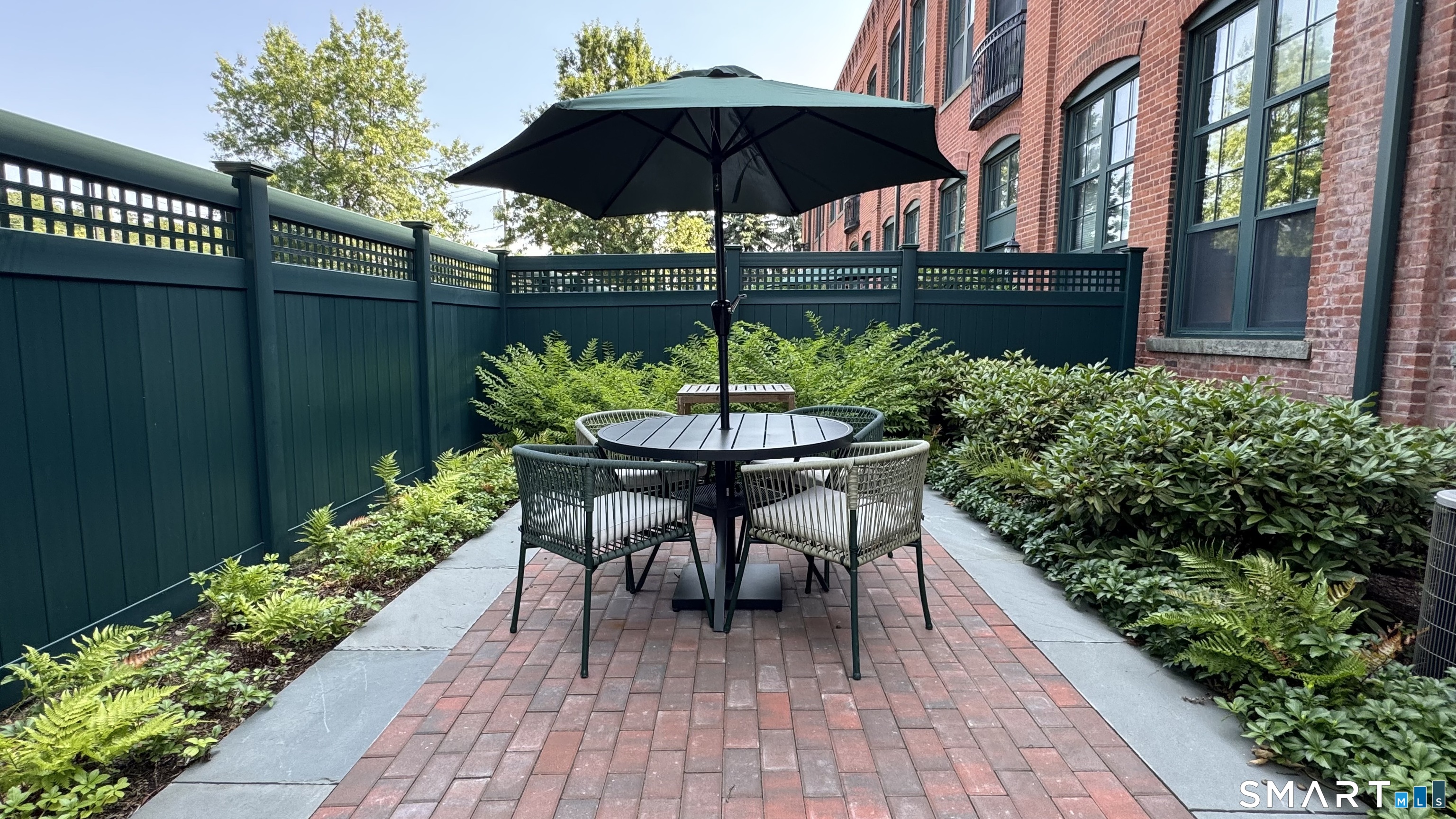1 Indian Neck Avenue Branford CT 06405