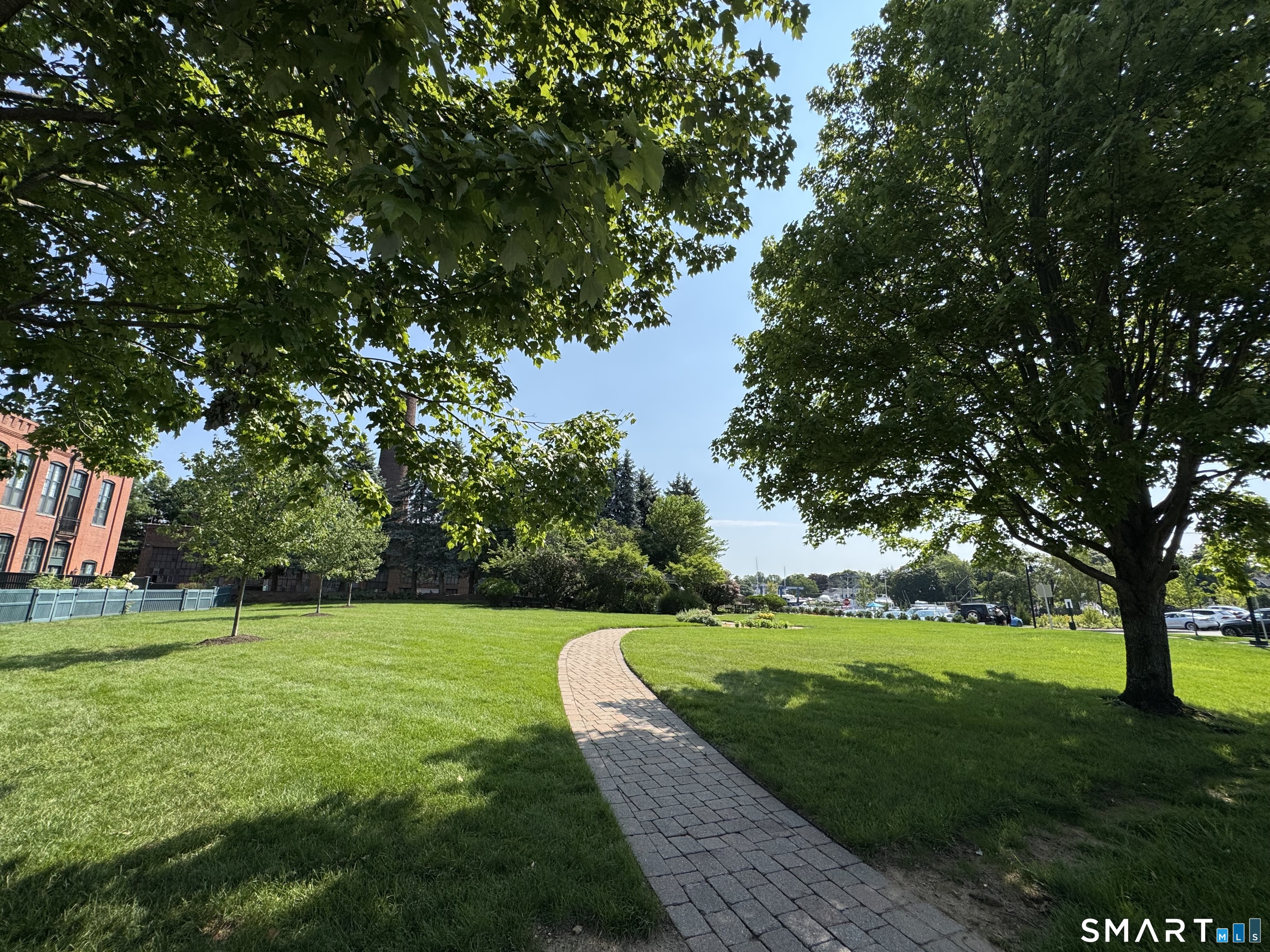 1 Indian Neck Avenue Branford CT 06405