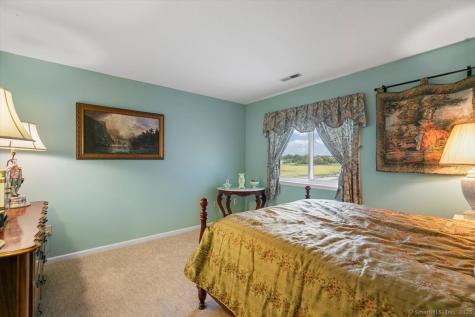 2 Mansfield Grove Road East Haven CT 06512