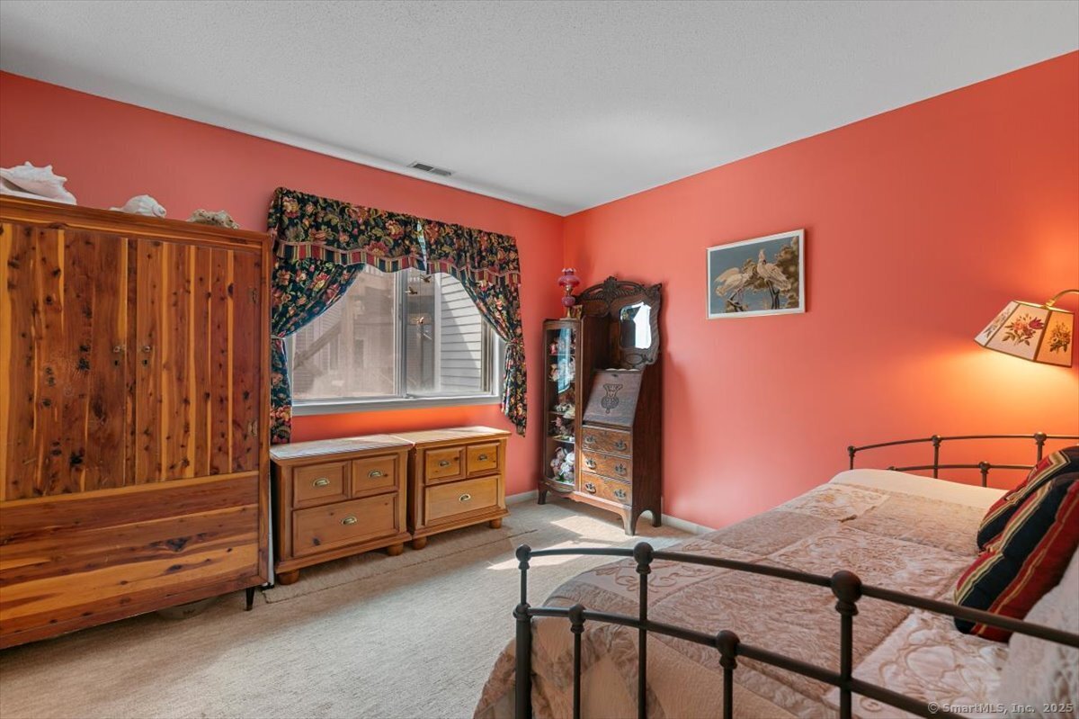 2 Mansfield Grove Road East Haven CT 06512