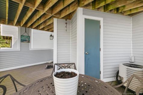 2 Mansfield Grove Road East Haven CT 06512