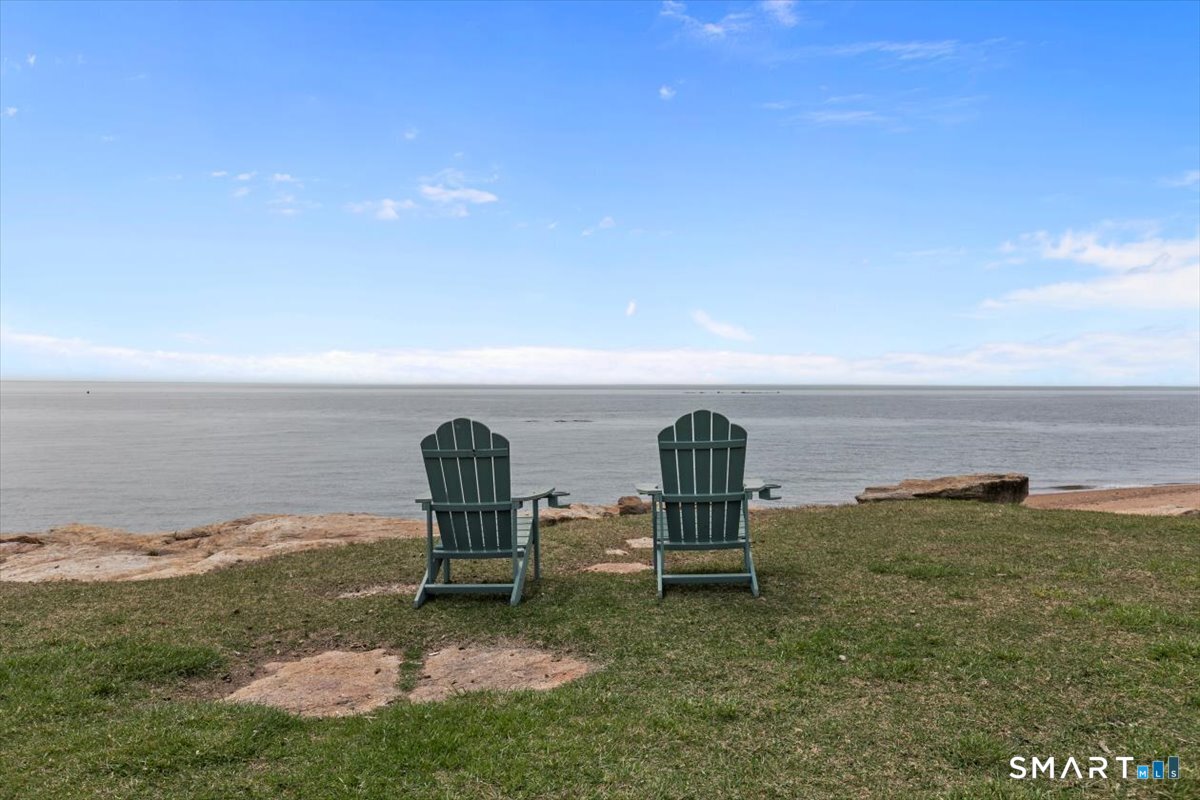 2 Mansfield Grove Road East Haven CT 06512