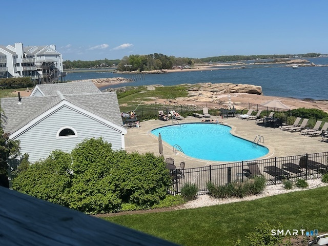 2 Mansfield Grove Road East Haven CT 06512