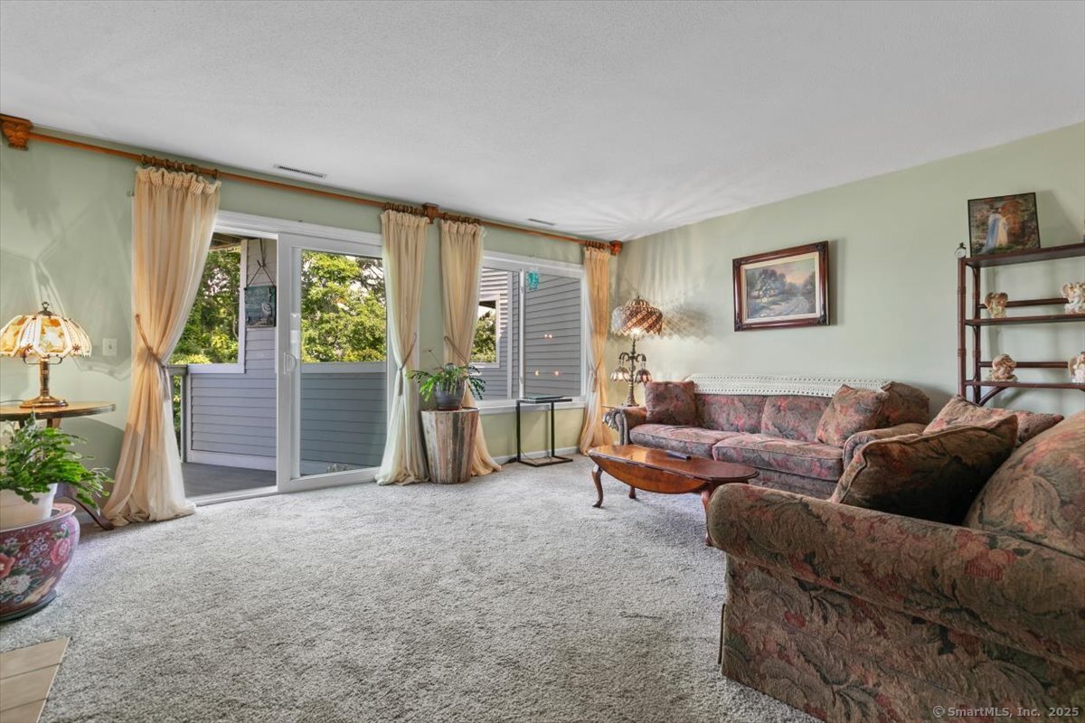 2 Mansfield Grove Road East Haven CT 06512