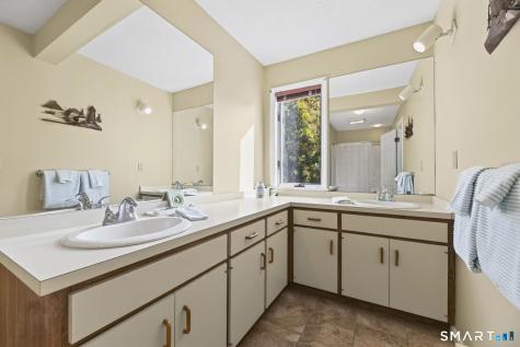 27 Cove Side Lane Stonington CT 06378