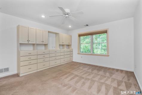26 Shipston Drive West Hartford CT 06117
