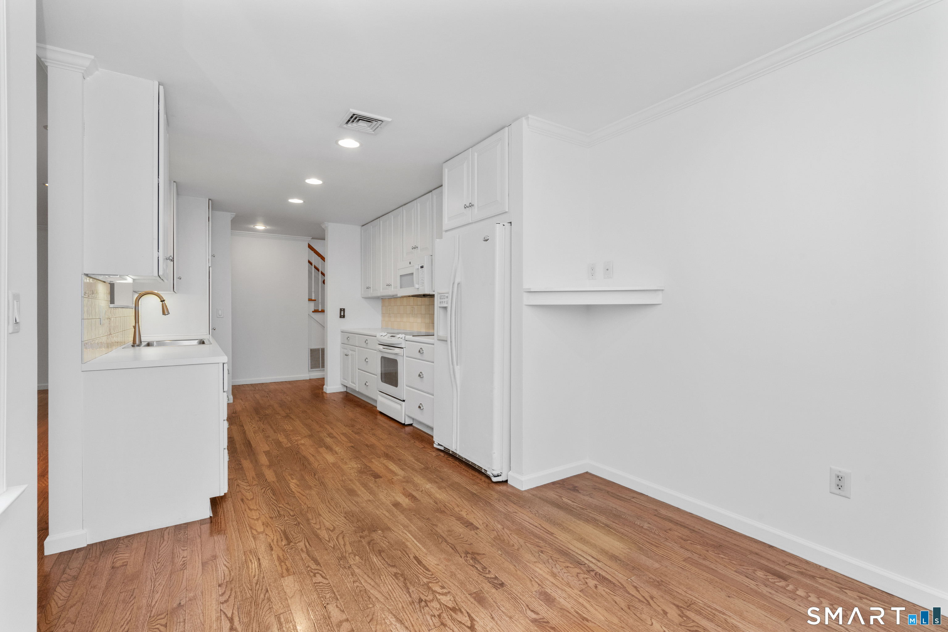26 Shipston Drive West Hartford CT 06117