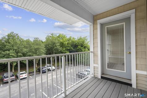 468 Main Street East Lyme CT 06357