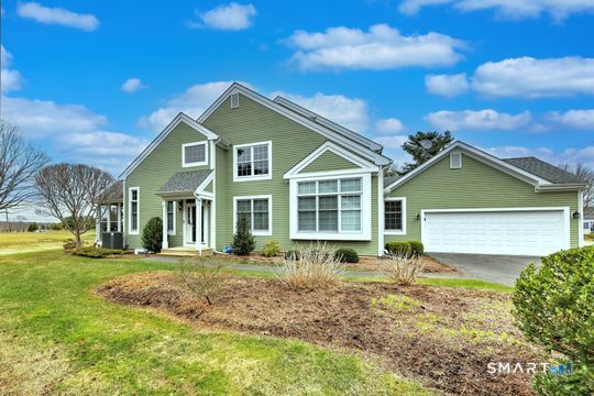 11 Priorwood Gardens Cromwell CT 06416