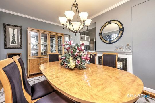 11 Priorwood Gardens Cromwell CT 06416