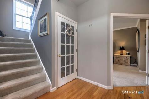 11 Priorwood Gardens Cromwell CT 06416