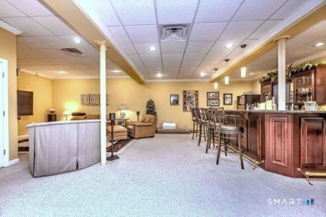 11 Priorwood Gardens Cromwell CT 06416