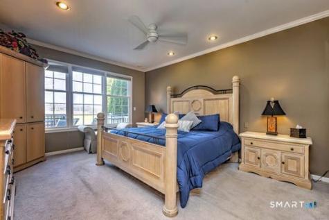 11 Priorwood Gardens Cromwell CT 06416