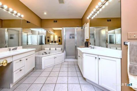 11 Priorwood Gardens Cromwell CT 06416