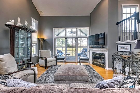 11 Priorwood Gardens Cromwell CT 06416