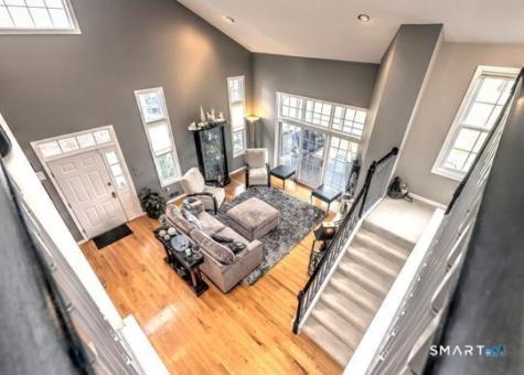 11 Priorwood Gardens Cromwell CT 06416
