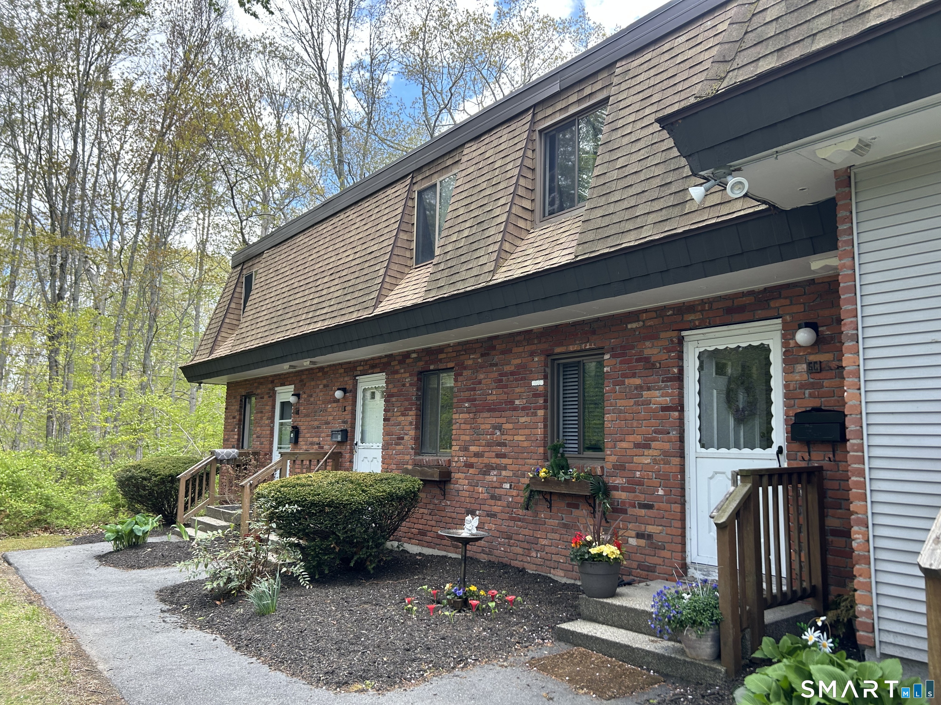 11 King Arthur Drive East Lyme CT 06357